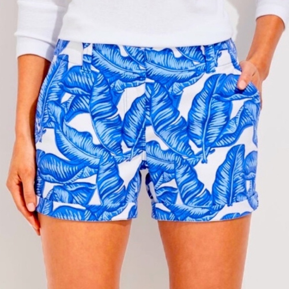 Vineyard vines blue banana leaf chino shorts - Picture 12 of 13